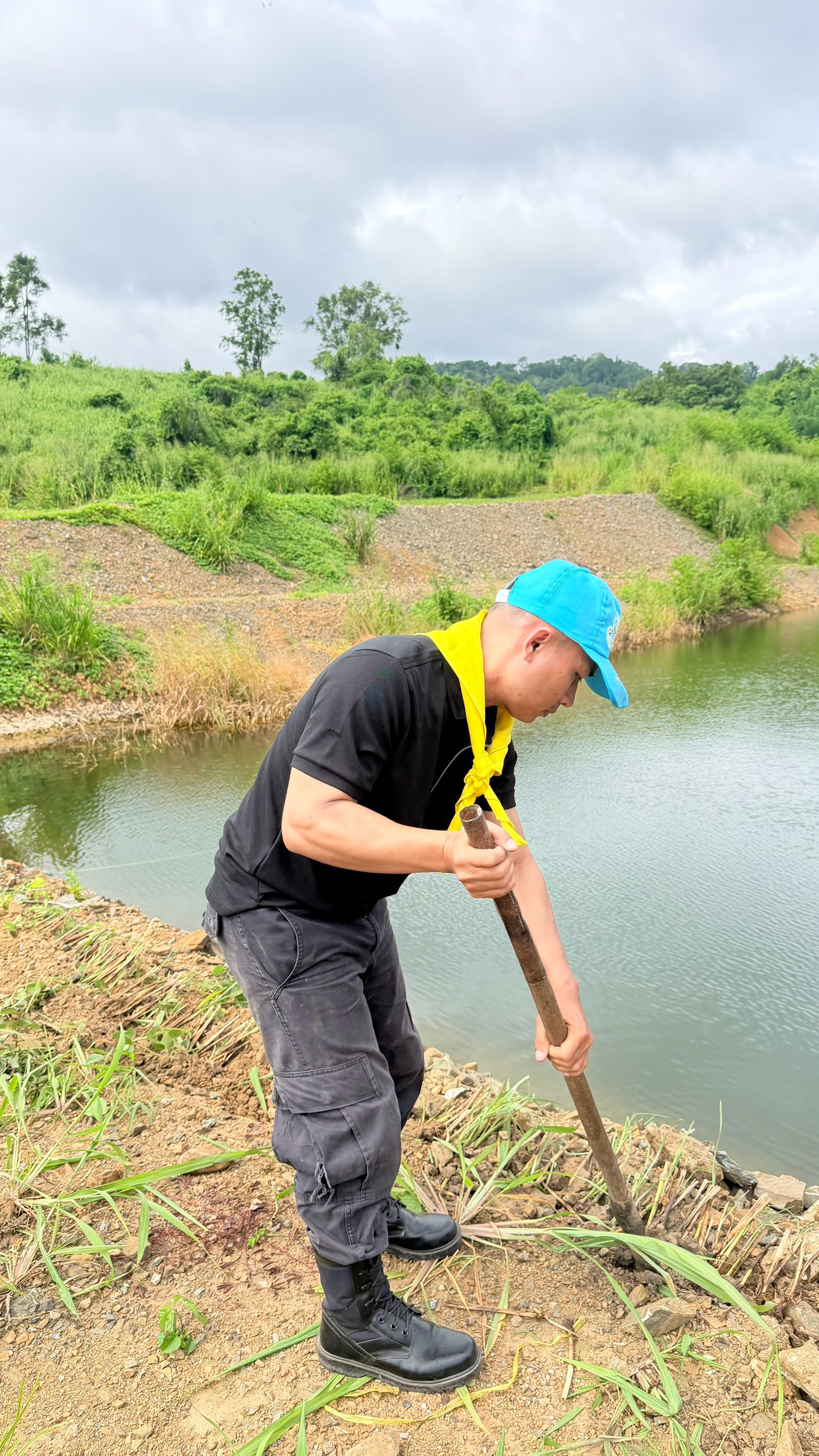 title - ส.ป.ก.จันทบุรี ดำเนินการปลูกแฝก จำนวน 30,000 กล้า ภายใต้โครงการพัฒนาและรณรงค์การใช้หญ้าแฝกอันเนื่องมาจากพระราชดำริ ปีงบประมาณ พ.ศ. 2569 